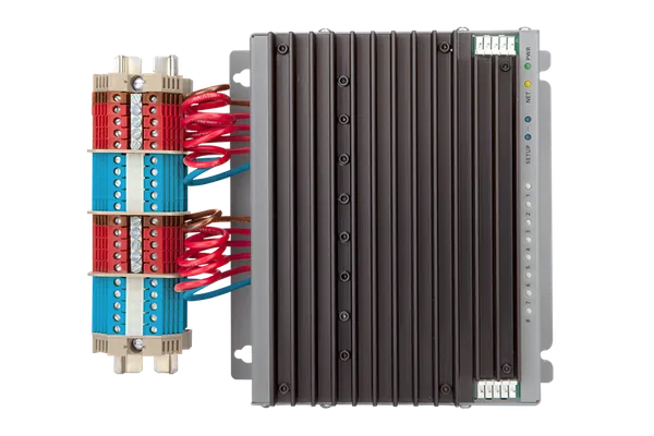 Crestron CLXI-2DIMU8 8 Channel Universal Dimmer Module, 2 Feeds, 230V