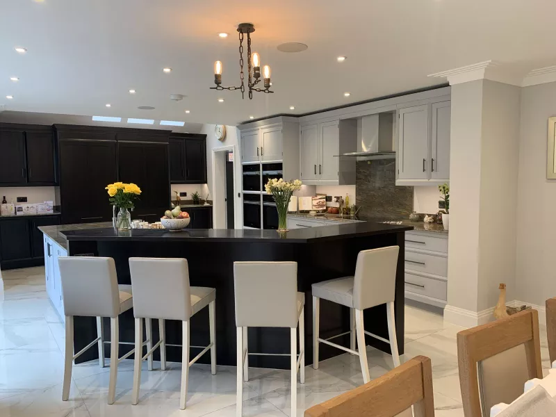 Kitchen with pendant lights