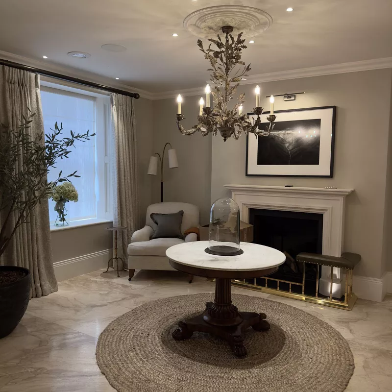 Drawing room with chandelier