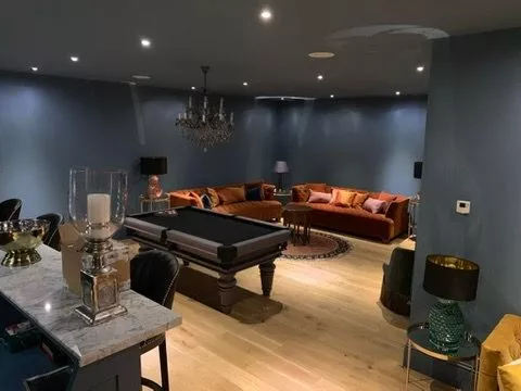 The lounge and bar
